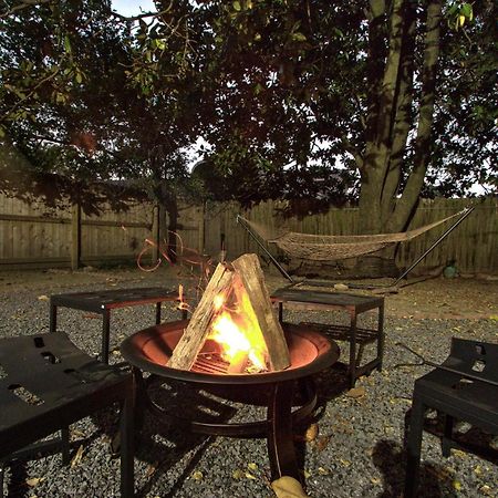 Spacious Bungalow With 6 Beds, Games, And Fire Pit - Close To Beale Street, Bbq, Graceland, & Liberty Bowl Мемфіс Екстер'єр фото